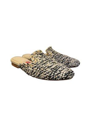 Zyne Cream & Black Woven Raffia Pointed Toe Sliders Size 6.5